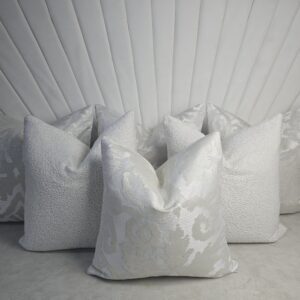 Lexi Snow Cushion Set